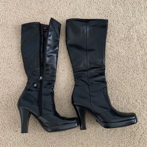 Women’s Black Boots